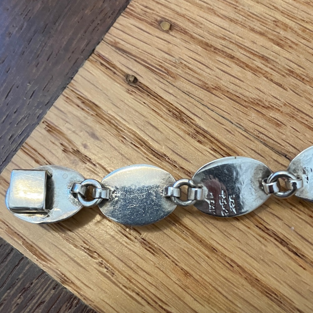 Gorgeous Vintage Taxco Multi-Stone Cabochon and Sterling Linked Bracelet - Picture 11 of 11